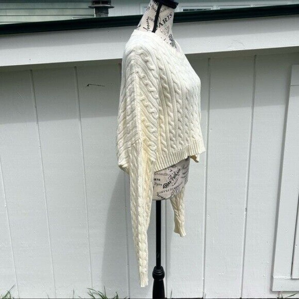 NWOT off white cable knit cropped Crewneck long sleeve sweater - Picture 6 of 12